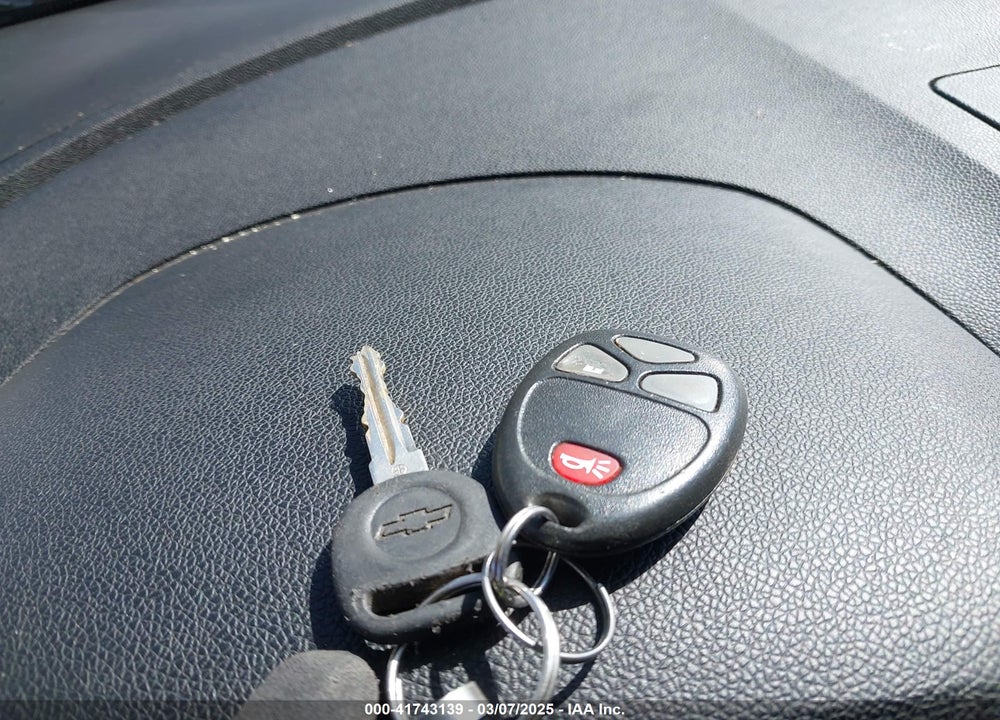 2010 CHEVROLET TRAVERSE VIN: 1GNLRFED7AS140609