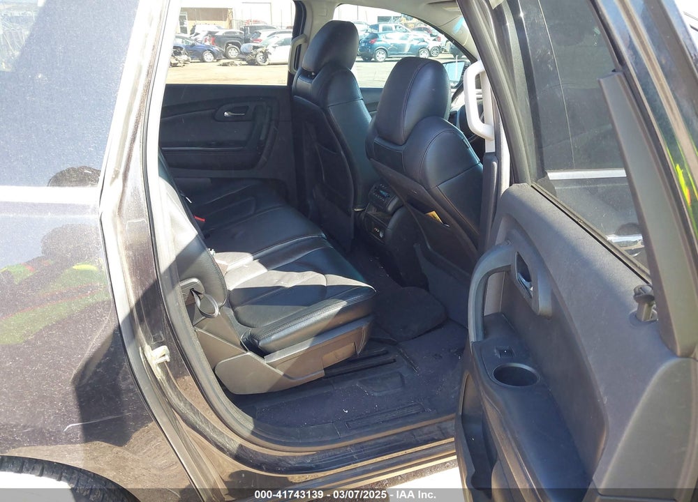 2010 CHEVROLET TRAVERSE VIN: 1GNLRFED7AS140609