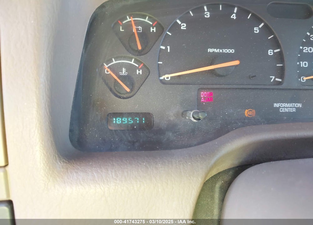 2001 DODGE DURANGO VIN: 1B4HR28N21F639318