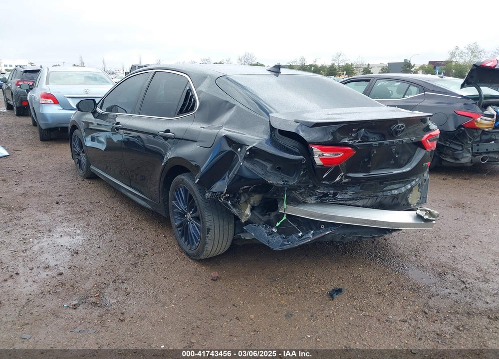 2020 TOYOTA CAMRY VIN: 4T1G11AK7LU976660