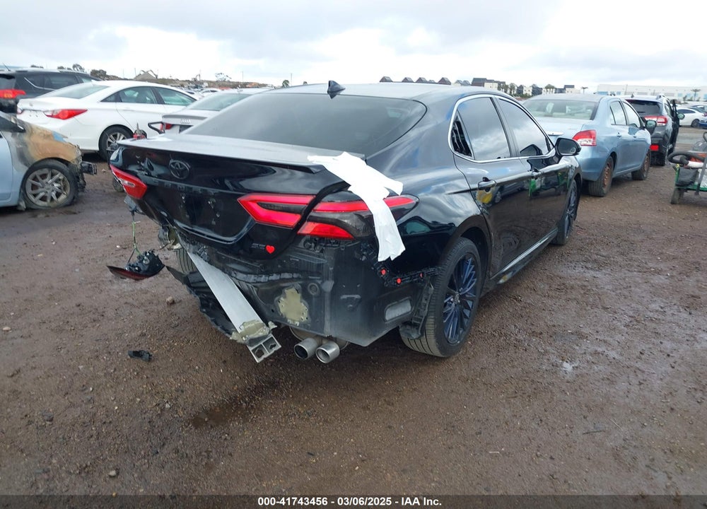 2020 TOYOTA CAMRY VIN: 4T1G11AK7LU976660