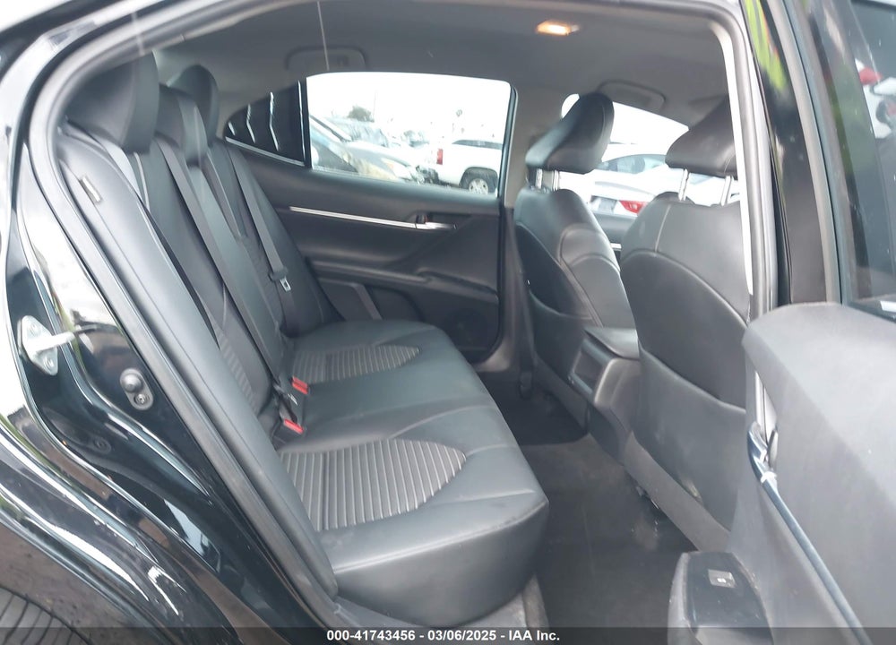 2020 TOYOTA CAMRY VIN: 4T1G11AK7LU976660