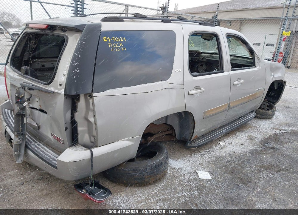 2007 GMC YUKON VIN: 1GKFK13007J106673