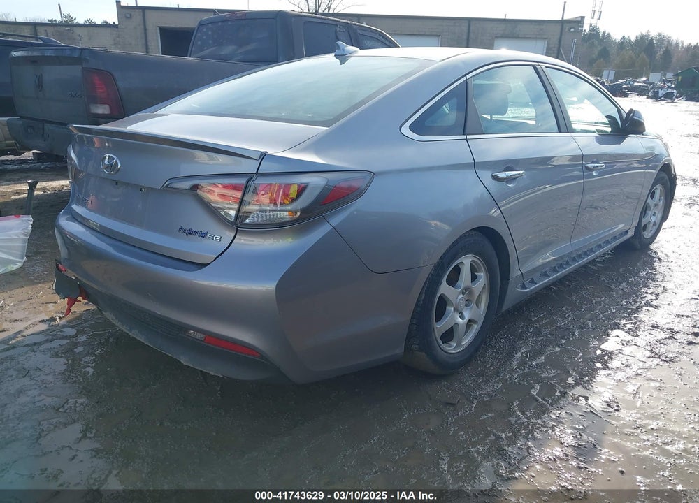 2016 HYUNDAI SONATA HYBRID VIN: KMHE24L11GA011262