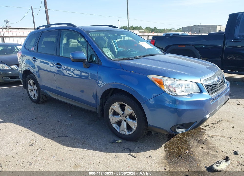 2015 SUBARU FORESTER VIN: JF2SJADC1FH830059