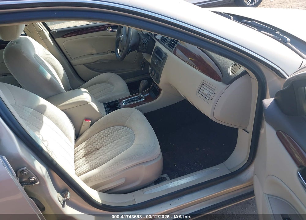 2008 BUICK LUCERNE VIN: 1G4HP57248U104106