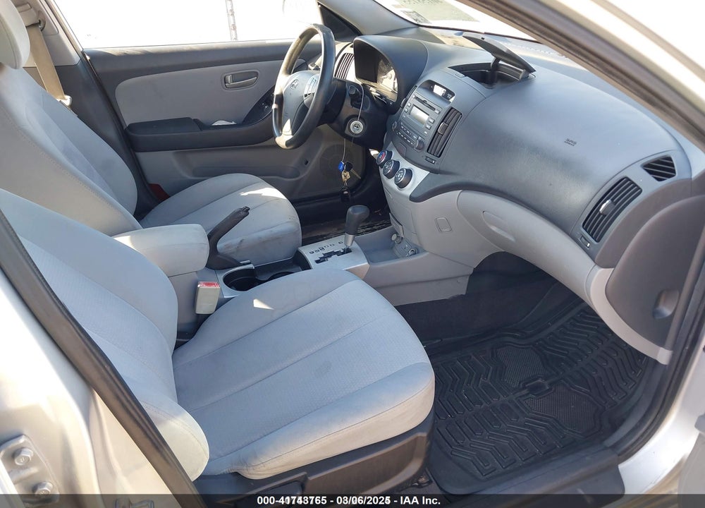 2008 HYUNDAI ELANTRA GLS/SE VIN: KMHDU46D18U341690