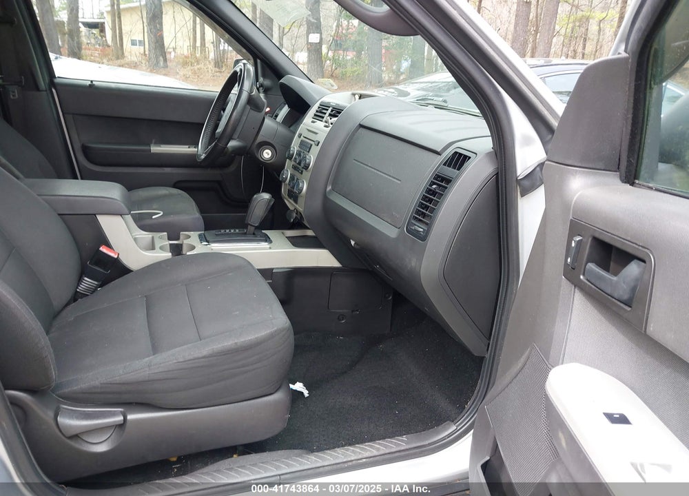 2011 FORD ESCAPE XLT VIN: 1FMCU0DG0BKB70760