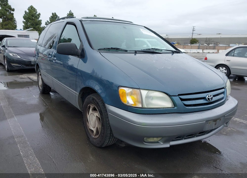 2001 TOYOTA SIENNA VIN: 4T3ZF13C11U395630