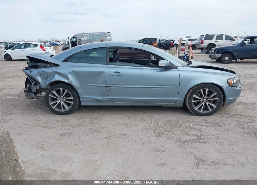 2009 VOLVO C70 VIN: YV1MC67289J078398