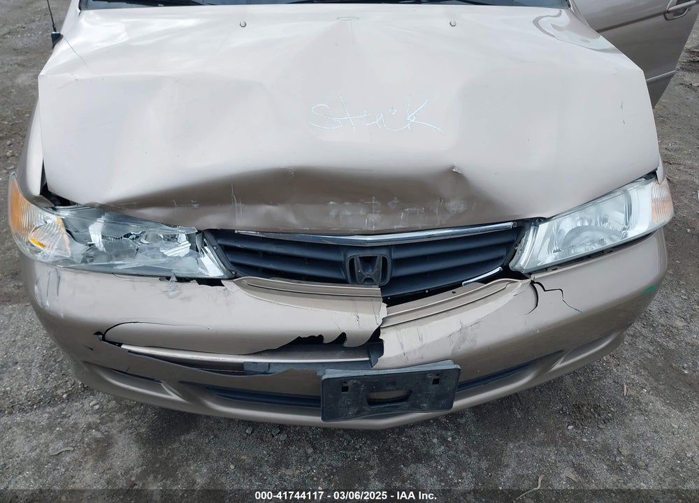 2004 HONDA ODYSSEY EX VIN: 5FNRL18894B088777