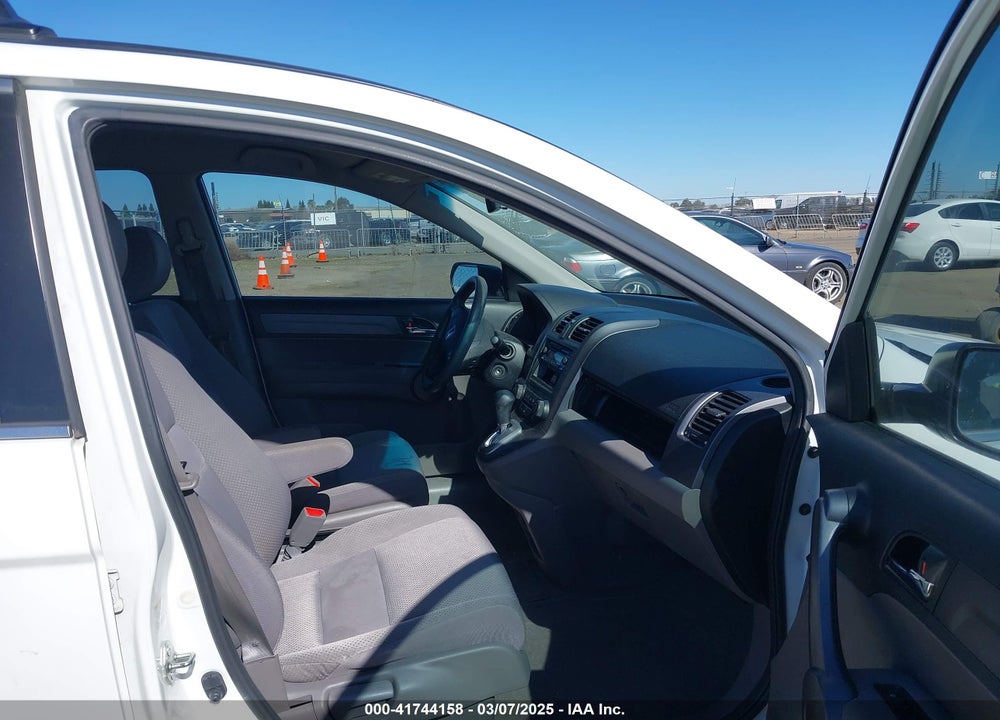 2008 HONDA CR-V VIN: JHLRE38358C007130