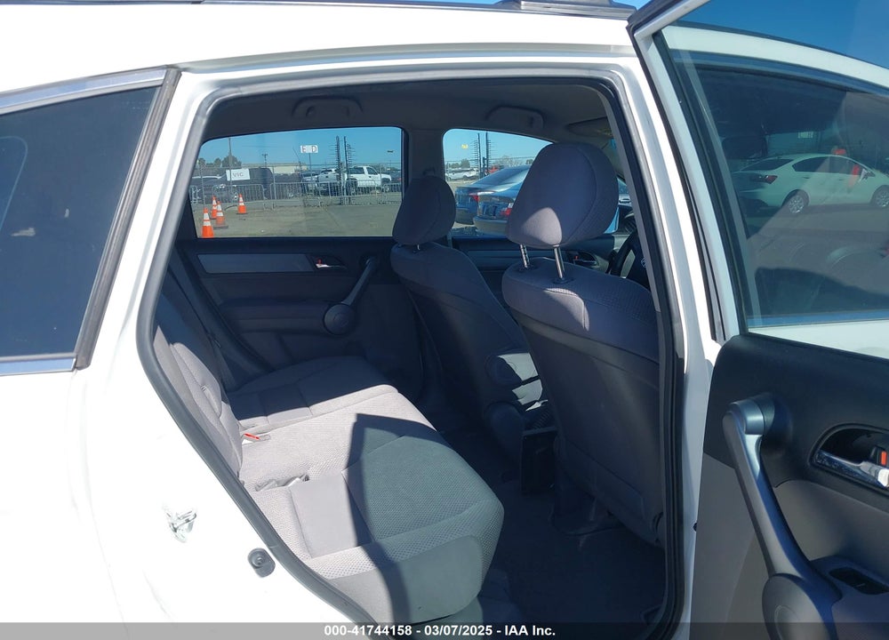 2008 HONDA CR-V VIN: JHLRE38358C007130