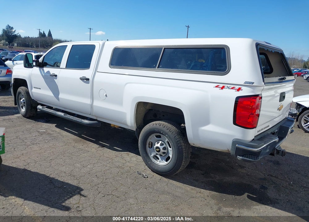 2015 CHEVROLET SILVERADO 2500HD WT VIN: 1GC1KUE82FF515348