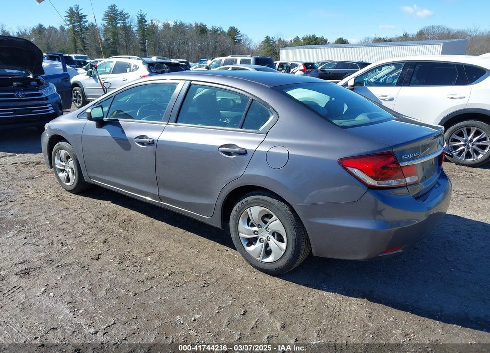 2014 HONDA CIVIC LX VIN: 2HGFB2F57EH512801