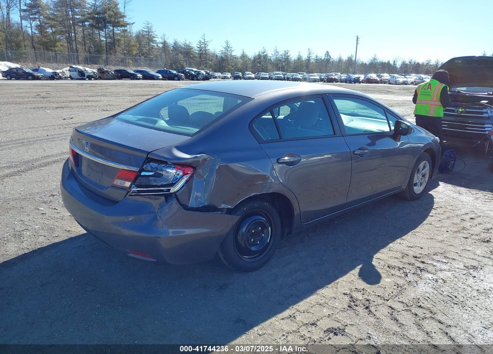 2014 HONDA CIVIC LX VIN: 2HGFB2F57EH512801