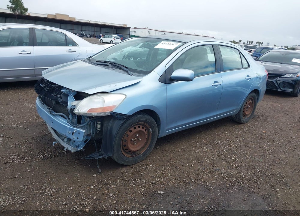 2010 TOYOTA YARIS VIN: JTDBT4K3XA1355588