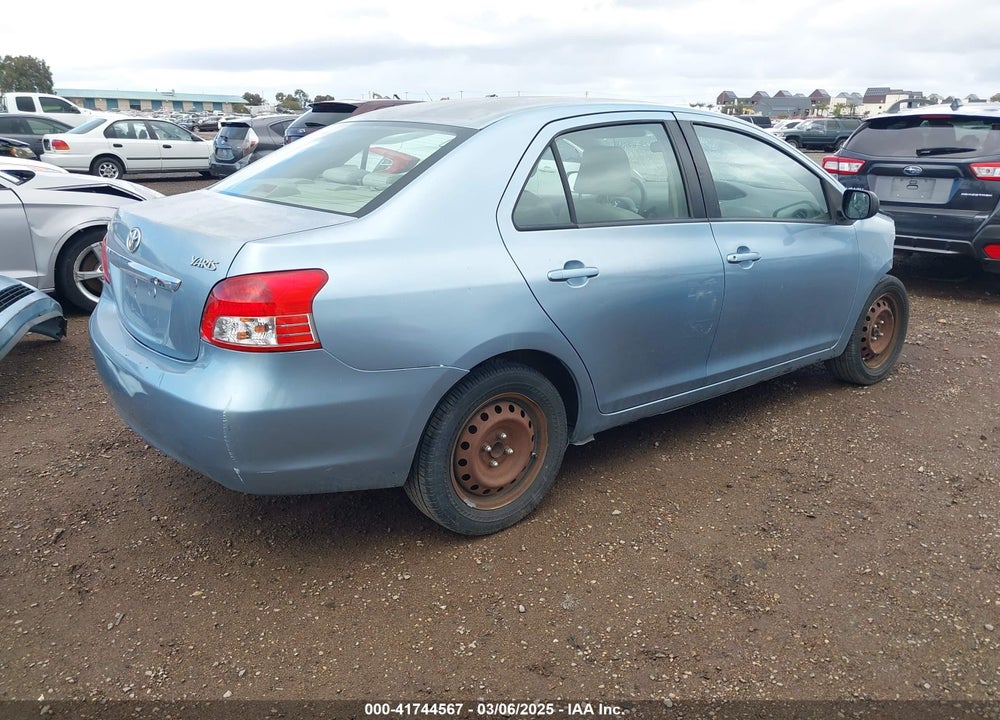 2010 TOYOTA YARIS VIN: JTDBT4K3XA1355588