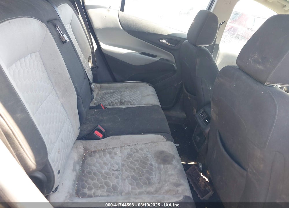 2018 CHEVROLET EQUINOX LS VIN: 3GNAXHEVXJL369544