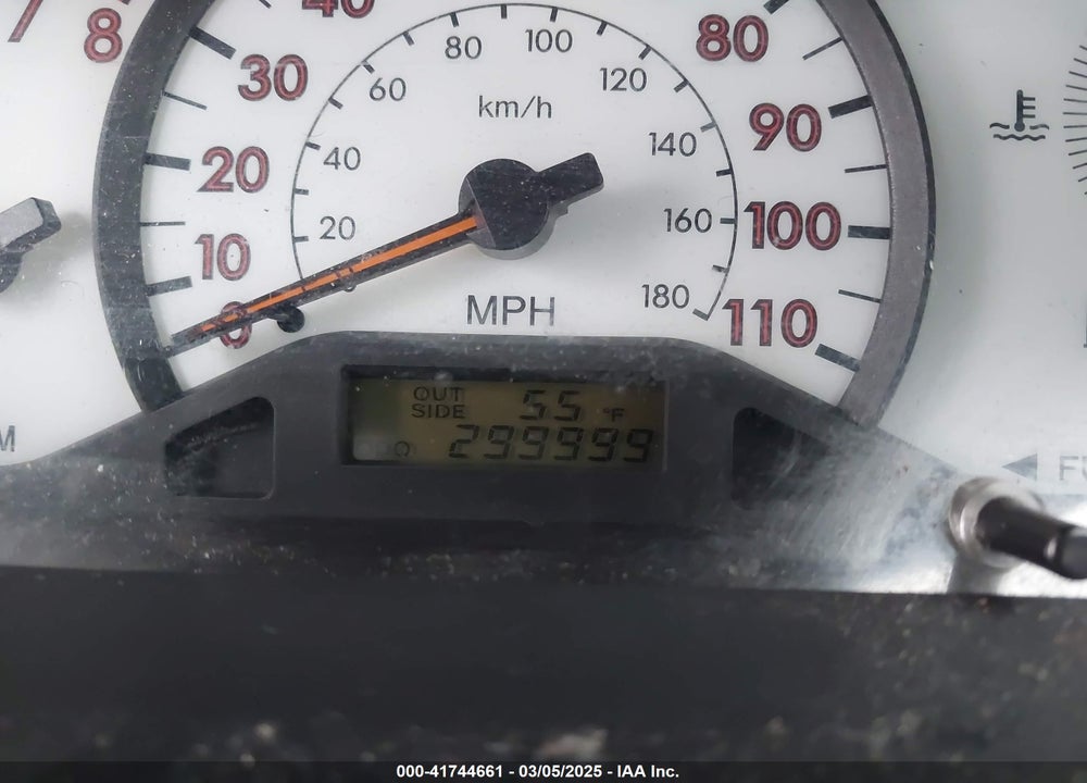 2003 TOYOTA COROLLA VIN: 1NXBR32E83Z174853