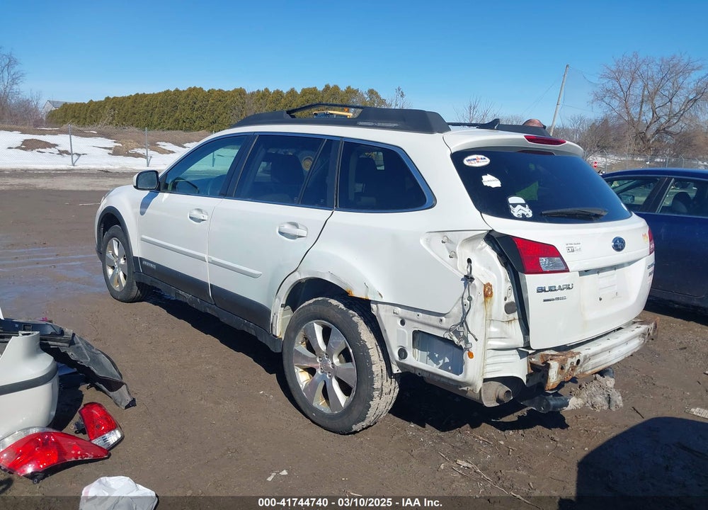 2011 SUBARU OUTBACK 3.6R LIMITED VIN: 4S4BRDLC1B2362000
