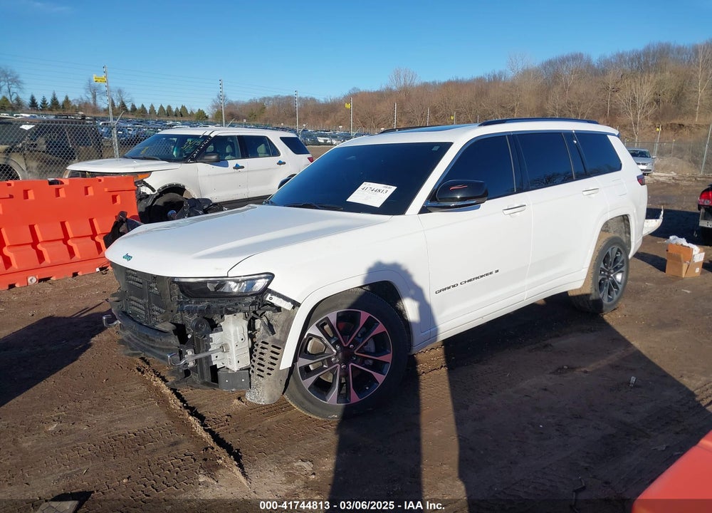 2021 JEEP GRAND CHEROKEE L VIN: 1C4RJKDG3M8204967