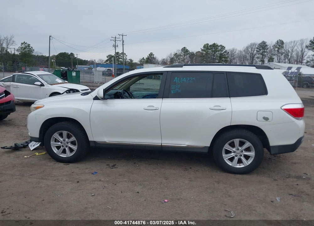 2011 TOYOTA HIGHLANDER VIN: 5TDBK3EH3BS047297
