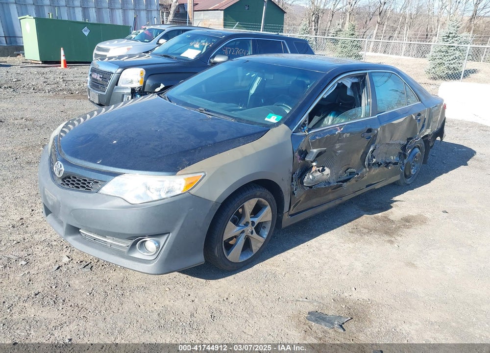 2014 TOYOTA CAMRY VIN: 4T1BF1FK3EU733418