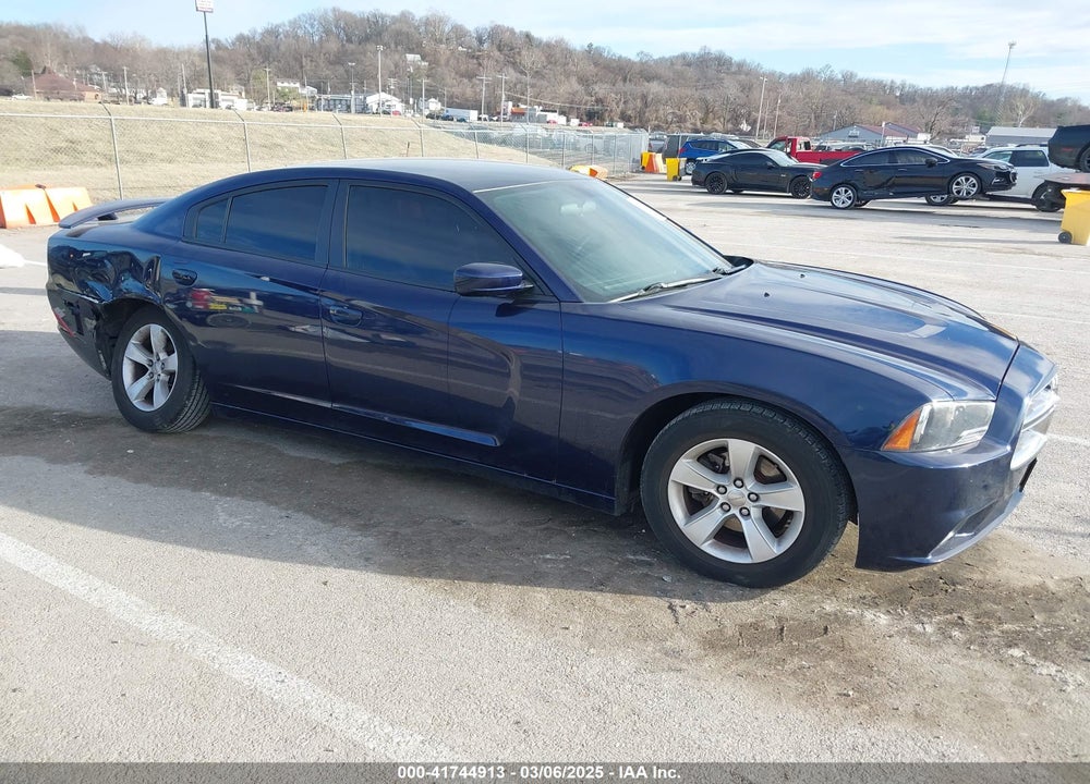 2013 DODGE CHARGER SE VIN: 2C3CDXBG8DH682412