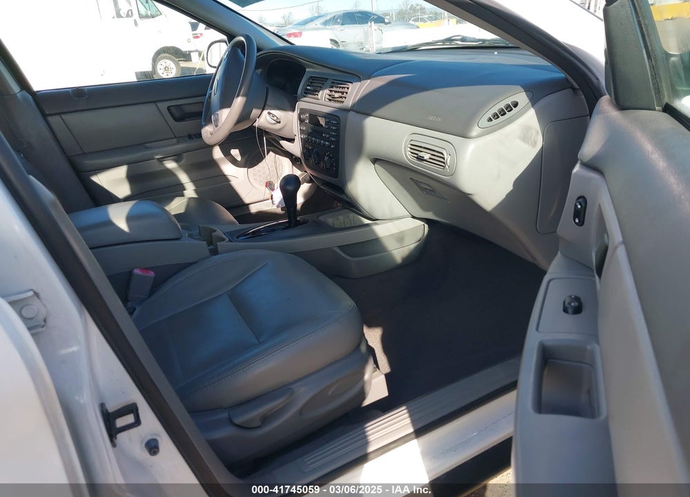 2003 FORD TAURUS SES VIN: 1FAFP55S73G212909