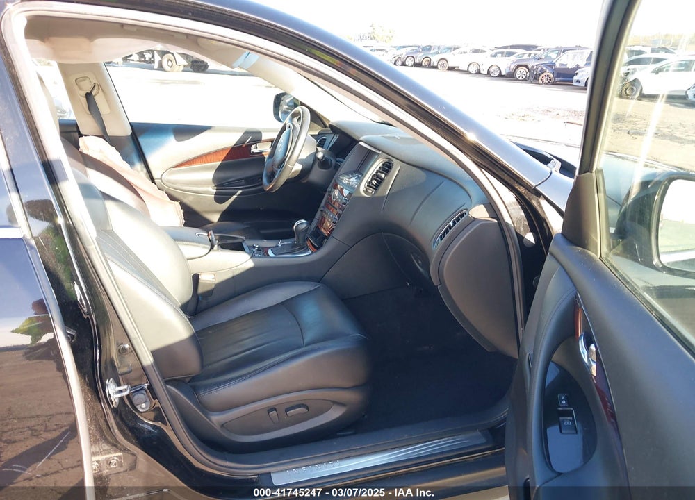 2017 INFINITI QX50 VIN: JN1BJ0RR5HM406953