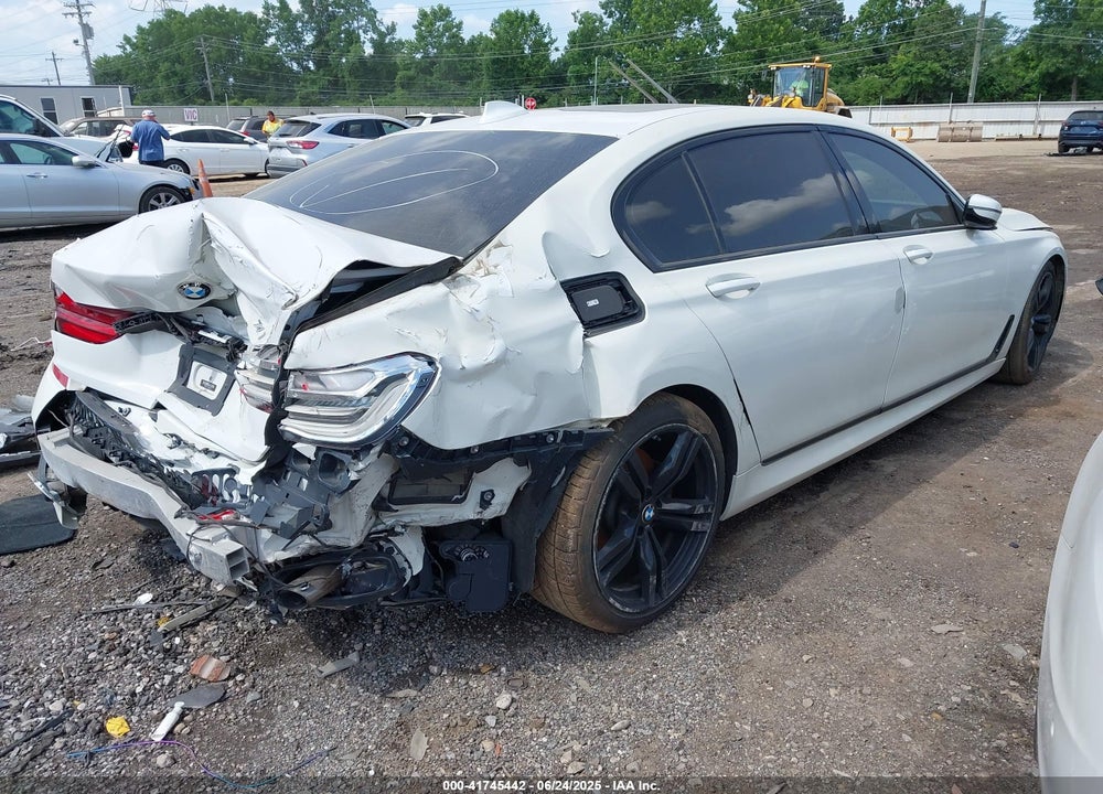 2016 BMW 740I VIN: WBA7E2C50GG714647