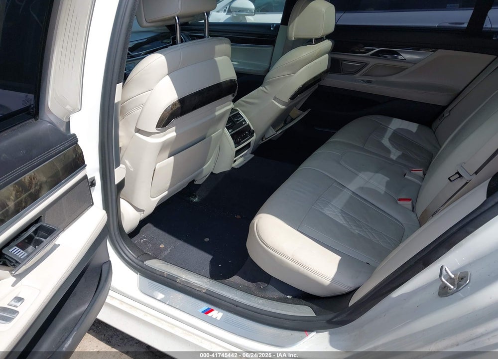 2016 BMW 740I VIN: WBA7E2C50GG714647