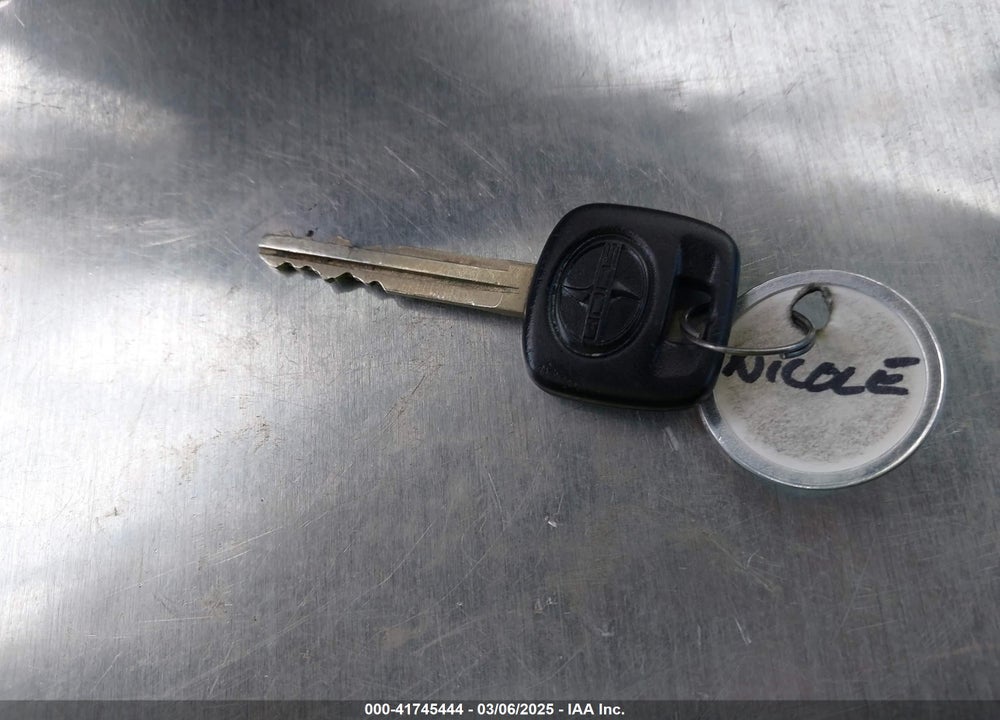 2009 SCION XB VIN: JTLKE50E591086601