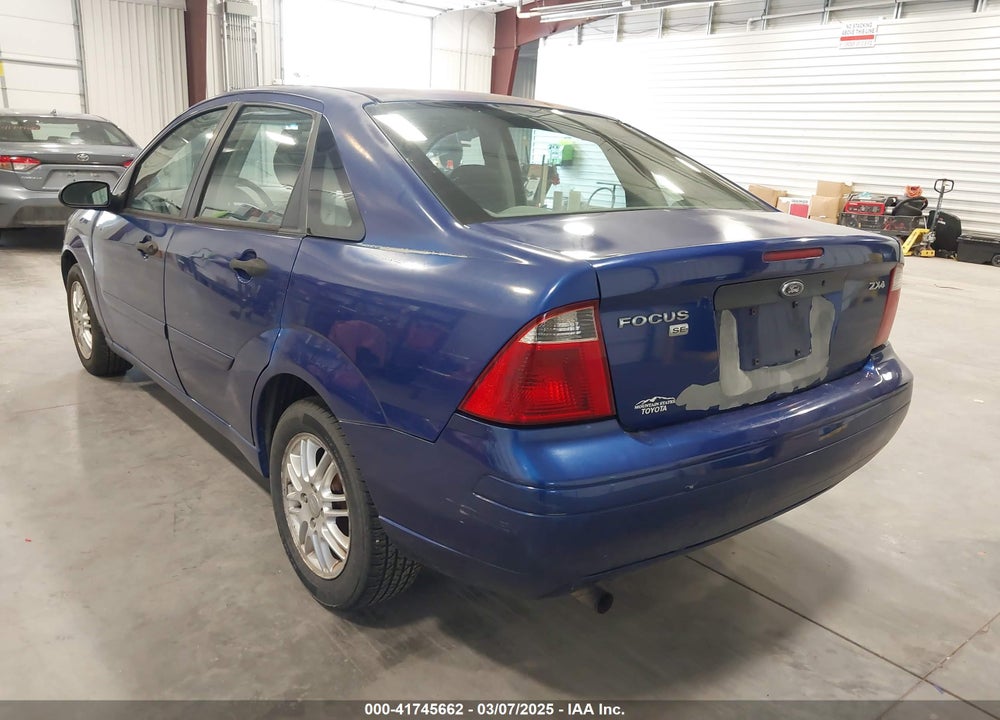 2005 FORD FOCUS VIN: 1FAFP34N35W289964