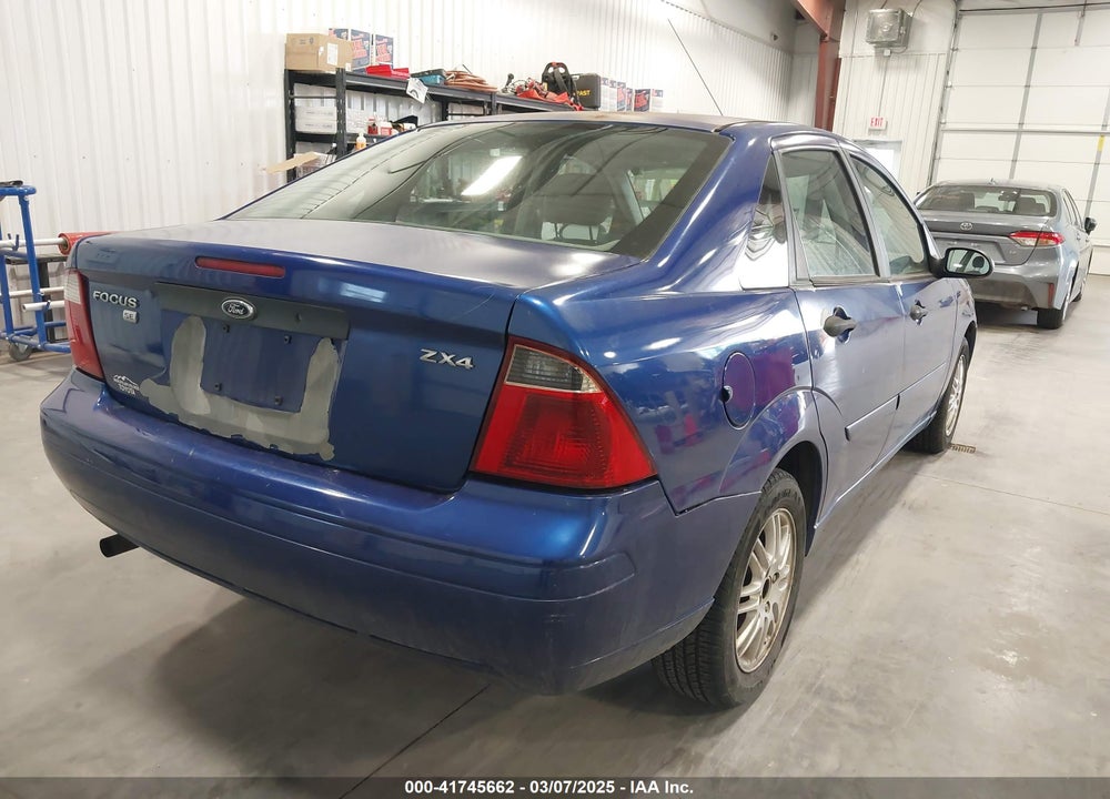 2005 FORD FOCUS VIN: 1FAFP34N35W289964
