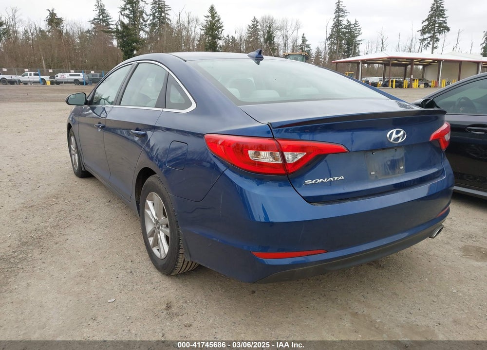 2016 HYUNDAI SONATA VIN: 5NPE24AF7GH316261