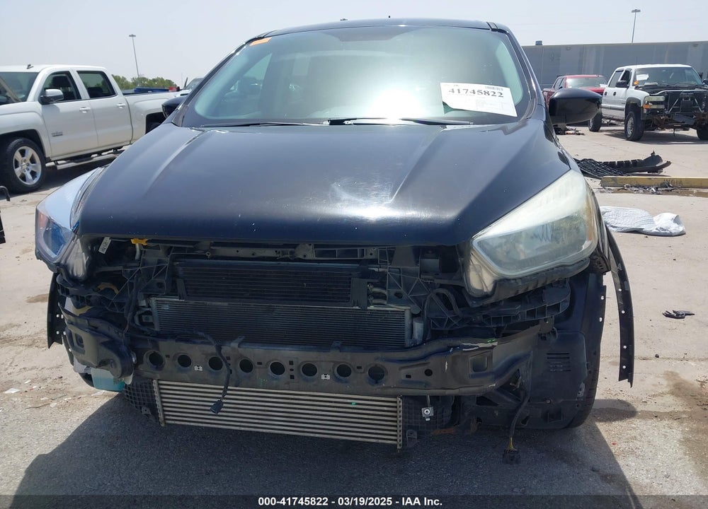 2017 FORD ESCAPE VIN: 1FMCU9G9XHUA24817
