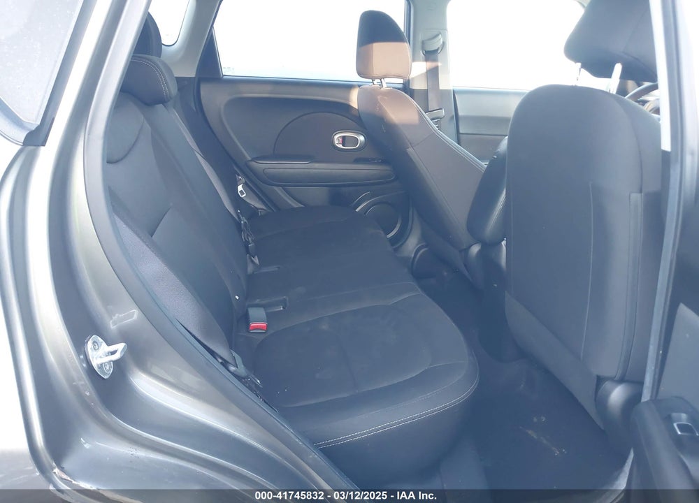 2019 KIA SOUL VIN: KNDJN2A24K7642961