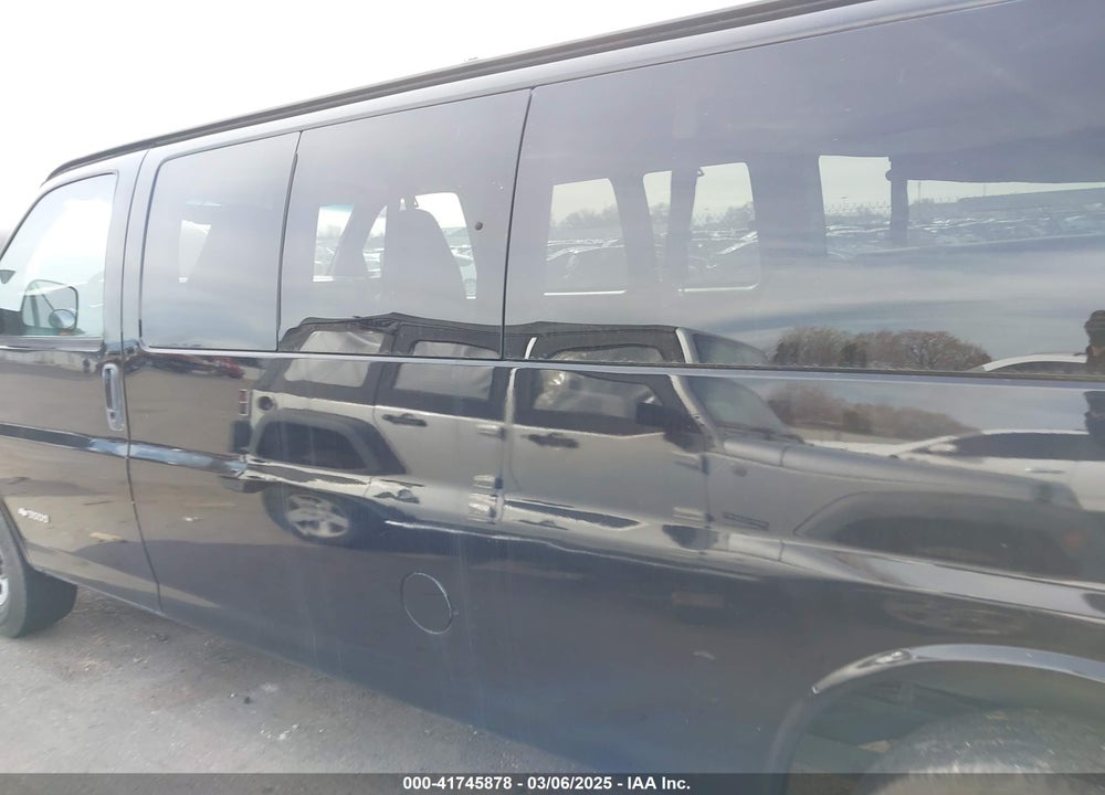 2004 CHEVROLET EXPRESS VIN: 1GAHG39U641170703