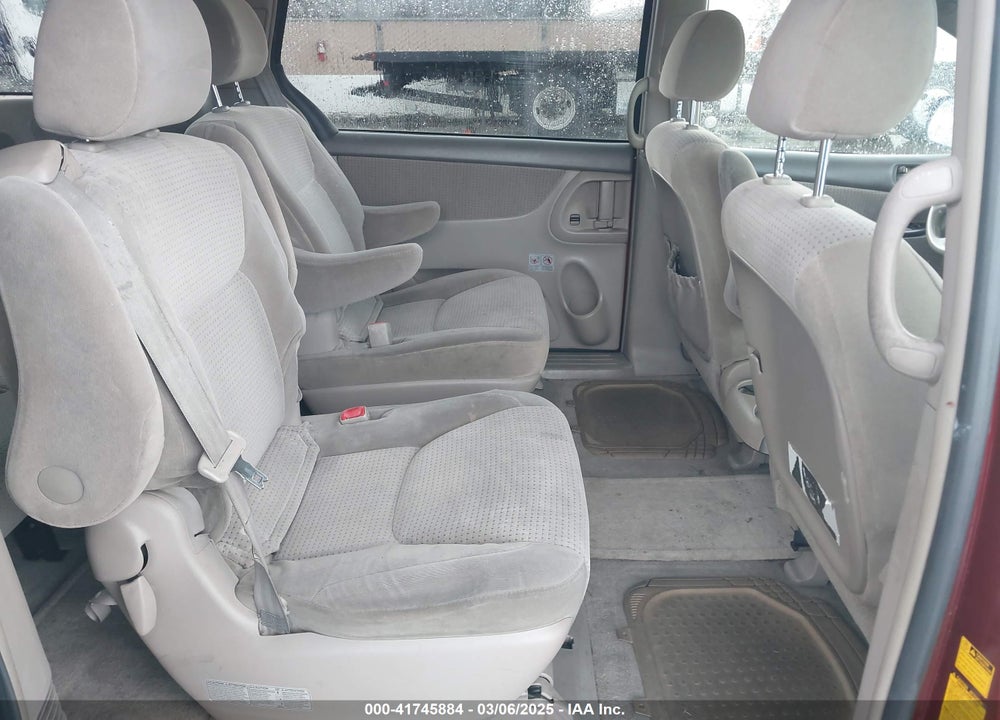 2006 TOYOTA SIENNA VIN: 5TDZA23C56S437374