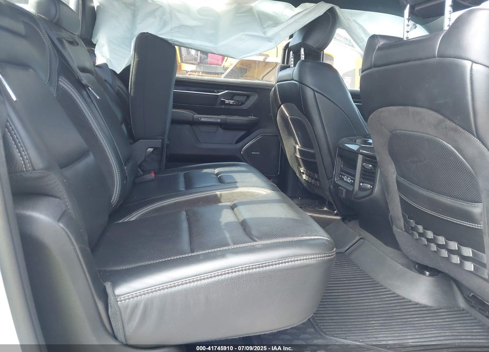 2021 RAM 1500 VIN: 1C6SRFU9XMN905260