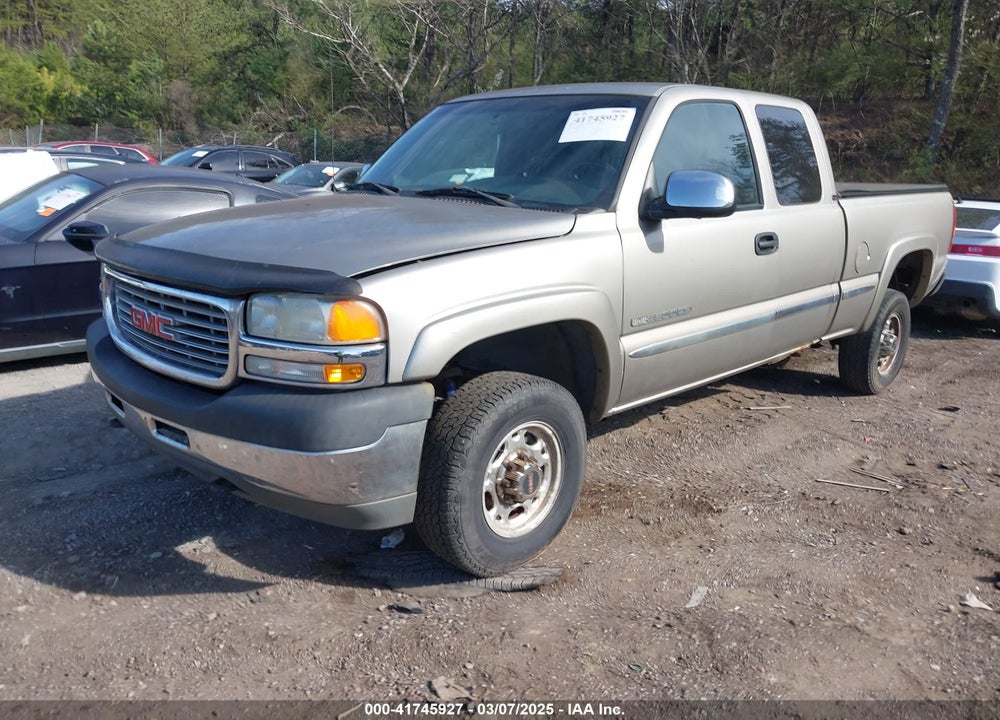 2002 GMC SIERRA 2500HD SLE VIN: 1GTHC29U22E302715