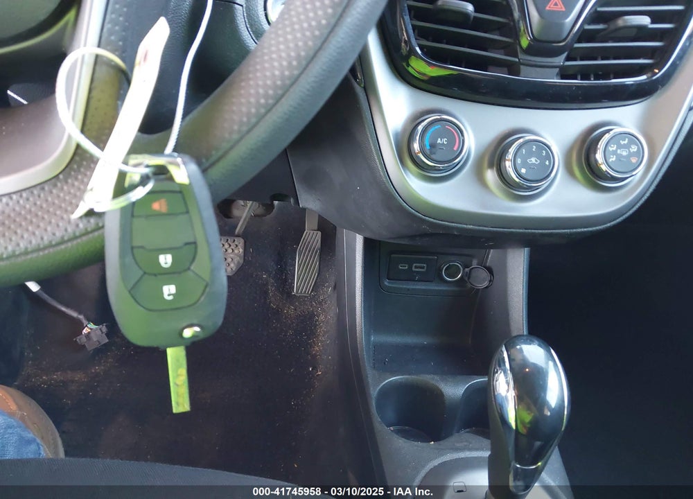 2021 CHEVROLET SPARK FWD 1LT AUTOMATIC VIN: KL8CD6SA0MC216194