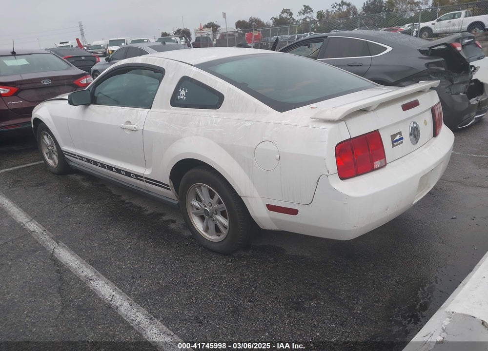 2006 FORD MUSTANG V6 VIN: 1ZVFT80N865150202