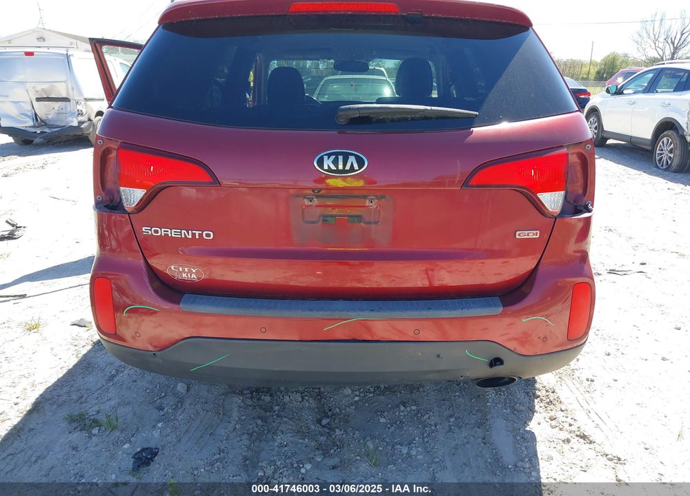 2014 KIA SORENTO VIN: 5XYKT4A63EG505025