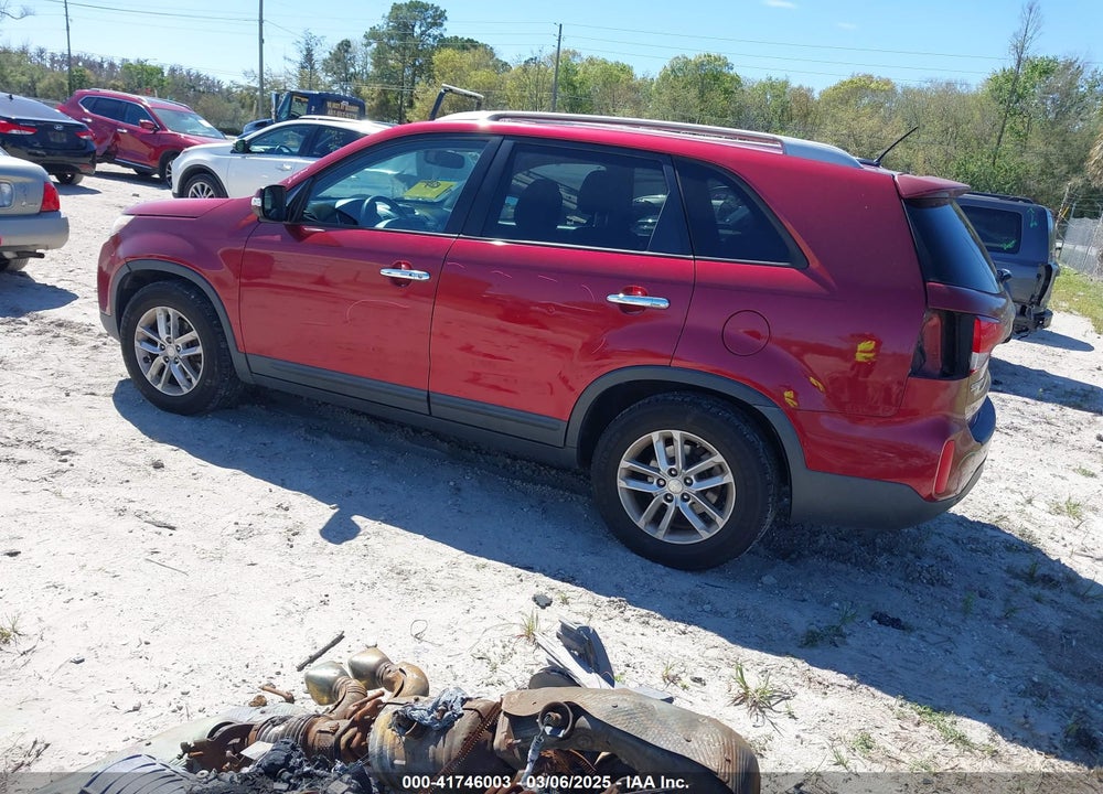 2014 KIA SORENTO VIN: 5XYKT4A63EG505025