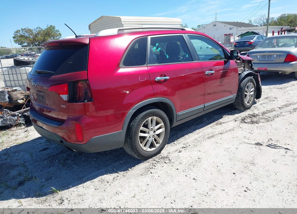 2014 KIA SORENTO VIN: 5XYKT4A63EG505025