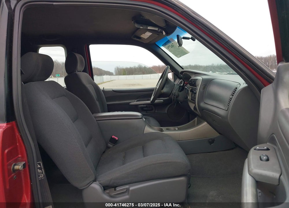2002 FORD EXPLORER SPORT VIN: 1FMYU70EX2UB64066