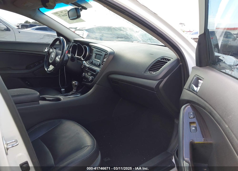 2015 KIA OPTIMA VIN: 5XXGN4A70FG514151